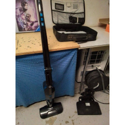 ASPIRATEUR BALAI ET A MAIN...