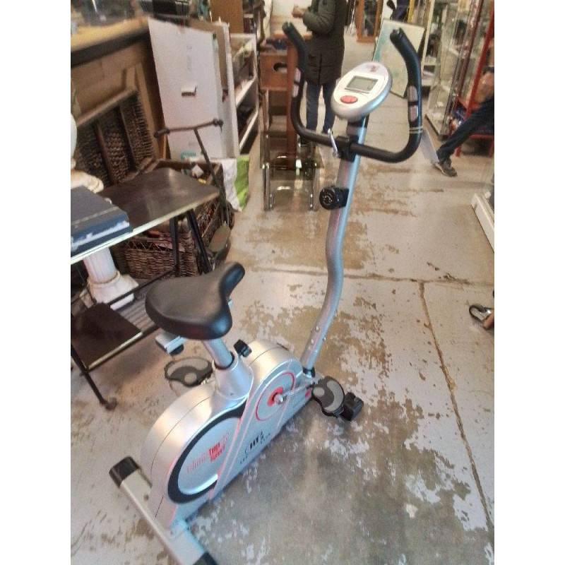 VELO D’APPARTEMENT CHRISTOPEIT