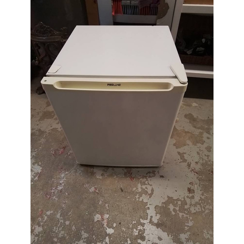  REFRIGERATEUR PROLINE PM