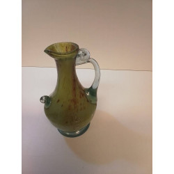 PICHET EN VERRE VERT 