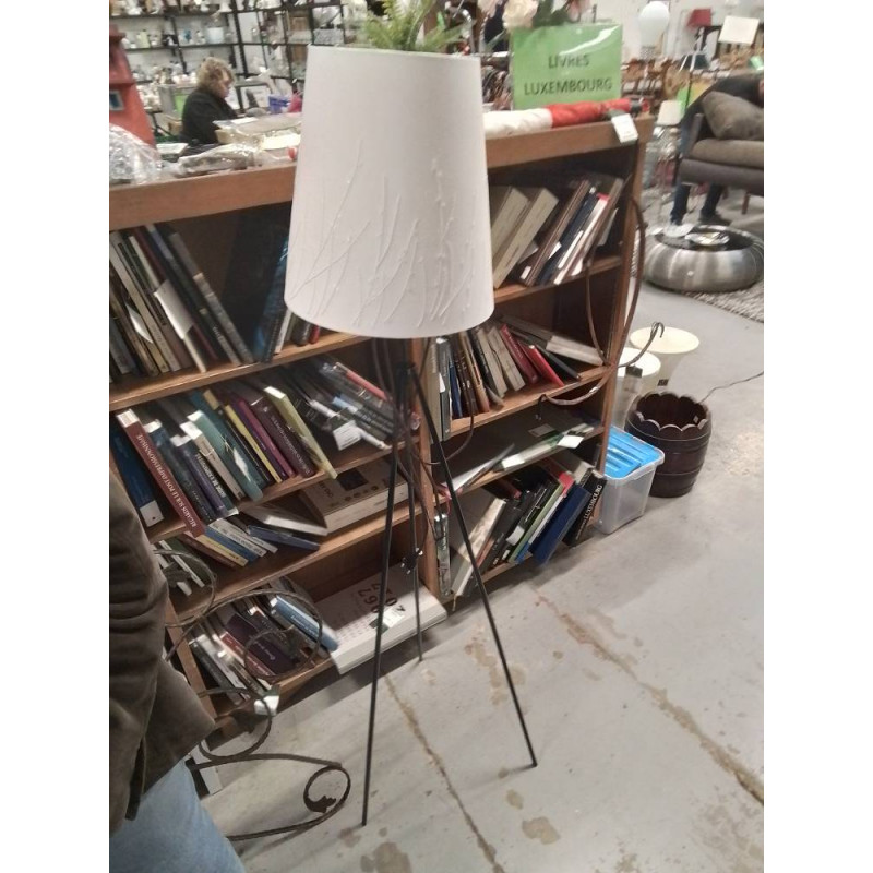 LAMPADAIRE MODERNE 