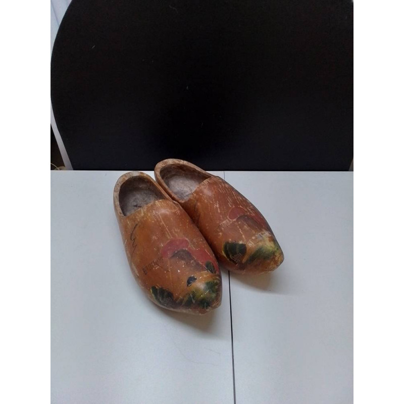 PAIRE DE SABOTS BOIS 