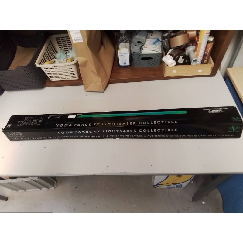YODA FORCE FX LIGHTSABER COLLECTIBLE MASTER REPLICAS 2007