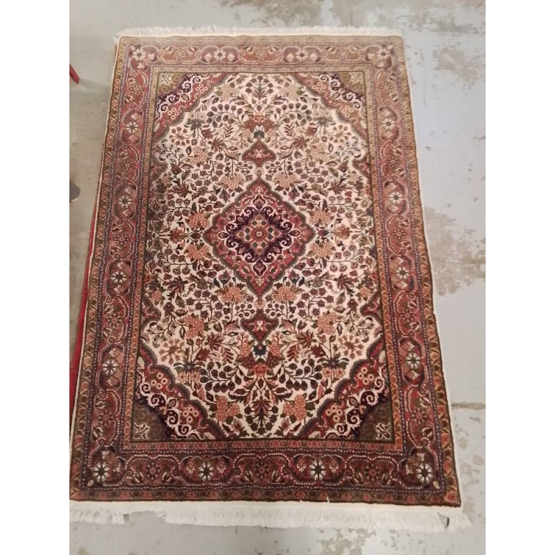 TAPIS ORIENT MULTICOLORE 105X150
