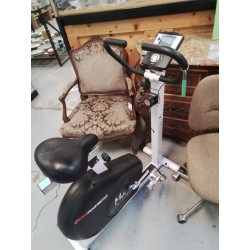 VELO D’APPARTEMENT...