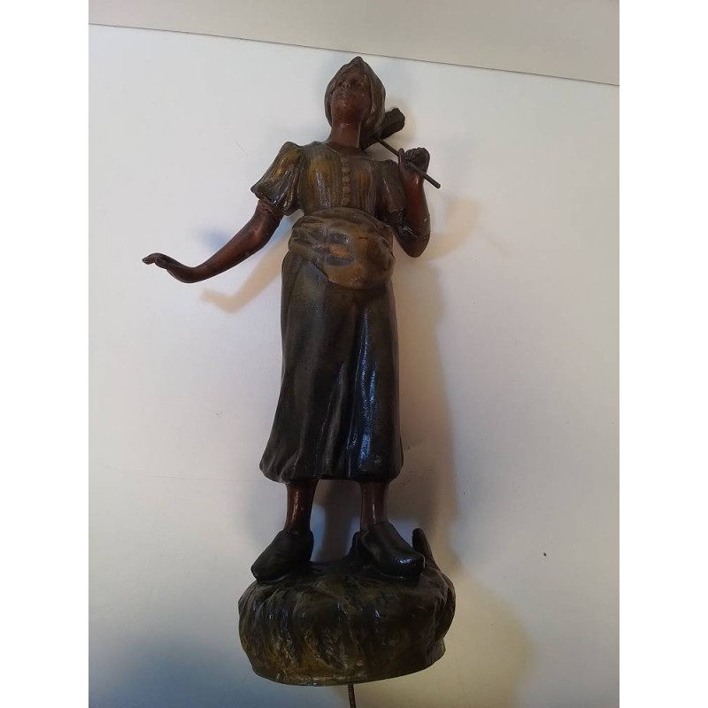 REPRODUCTION RÉGULE SIGNÉE (EN L\'ÉTAT)