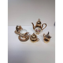 SERVICE A CAFE DORE MOTIF...