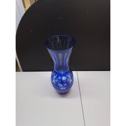 VASE CISELÉ BLEU