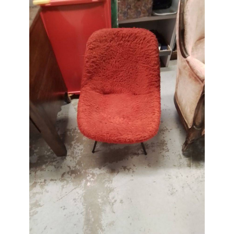 FAUTEUIL ROUGE ANNEE 70