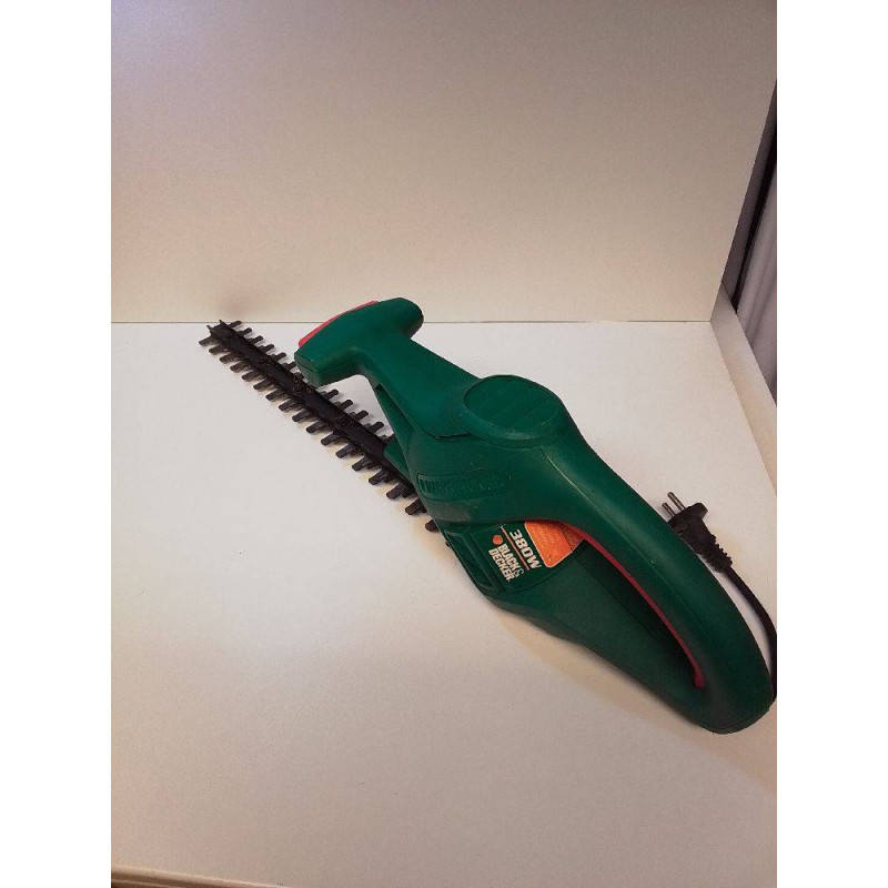 TAILLE HAIES BLACK ET DECKER 