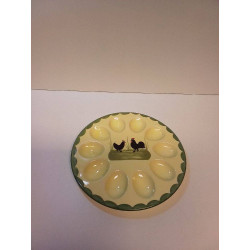 ASSIETTE À ŒUFS EN CÉRAMIQUE