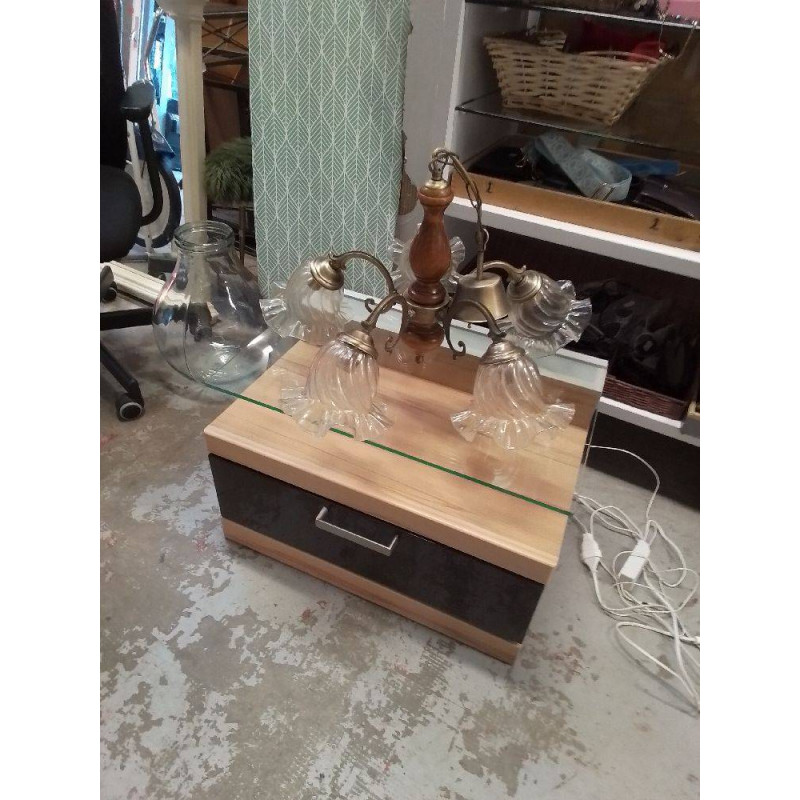 CHEVET MODERNE AVEC ÉCLAIRAGE 