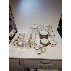 SERVICE A CAFE BAVARIA BORD...