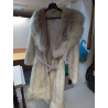 MENTEAU FOURRURE ALASKAN COL ET CEINTURE CUIR BLANC 