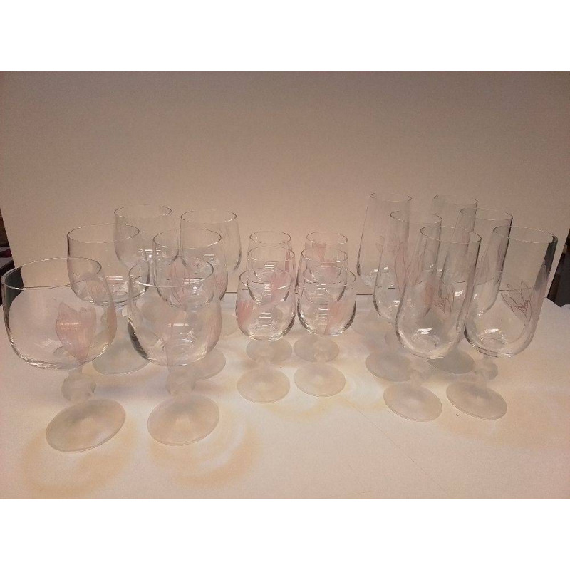 LOT DE VERRES MOTIF FLEURS 