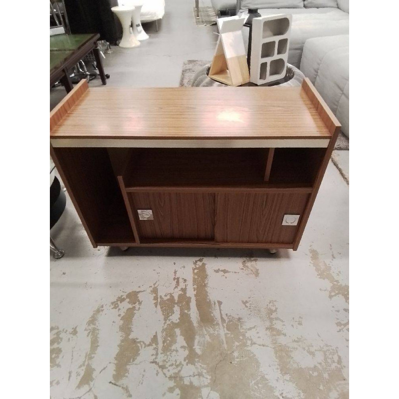 MEUBLE TV 2 PORTES SUR ROULETTES 