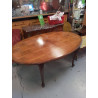 TABLE STYLE LOUIS XV EN MERISIER + ALLONGES 