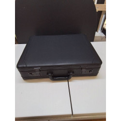 MALETTE NOIRE CODE 100 ET 166