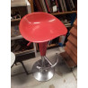 TABOURET MODERNE ROUGE 