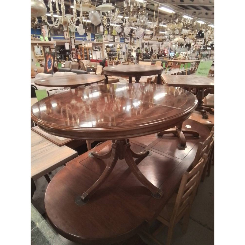 TABLE RONDE AVEC ALLONGES 