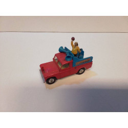 VÉHICULE DE PARADE LAND...