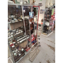 VESTIAIRE METAL ANCIEN