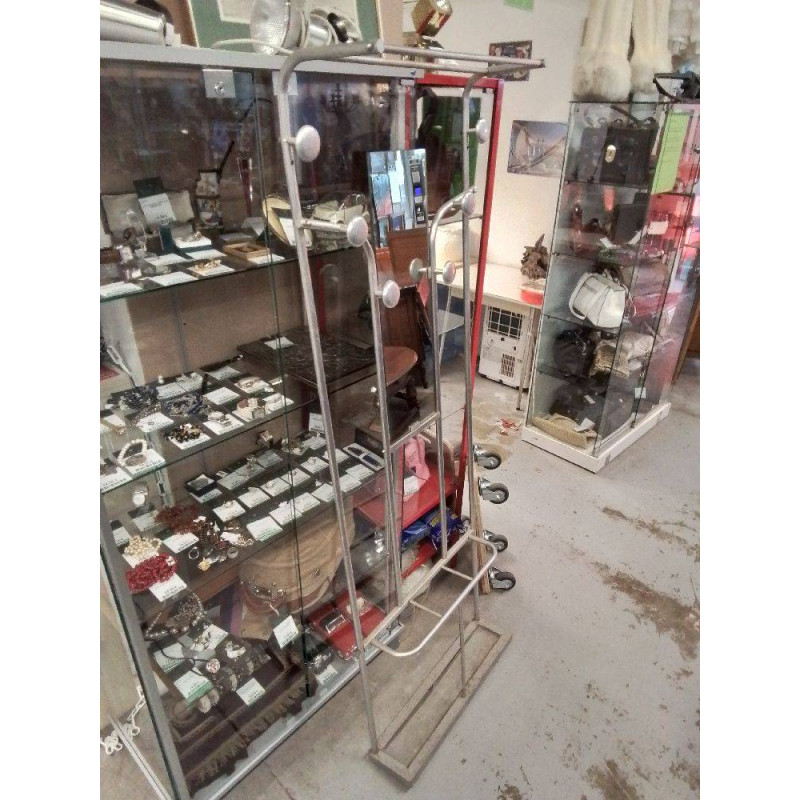 VESTIAIRE METAL ANCIEN