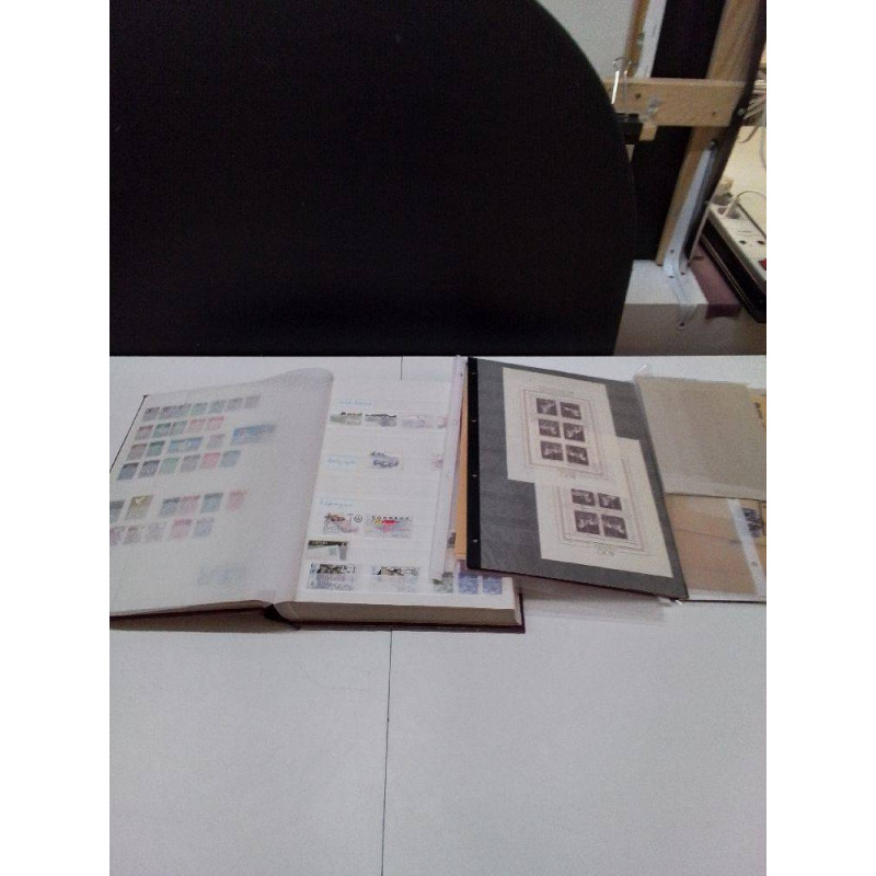 ALBUM TIMBRES DIVERS 