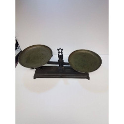 BALANCE ANCIENNE + 2 PLATEAUX 