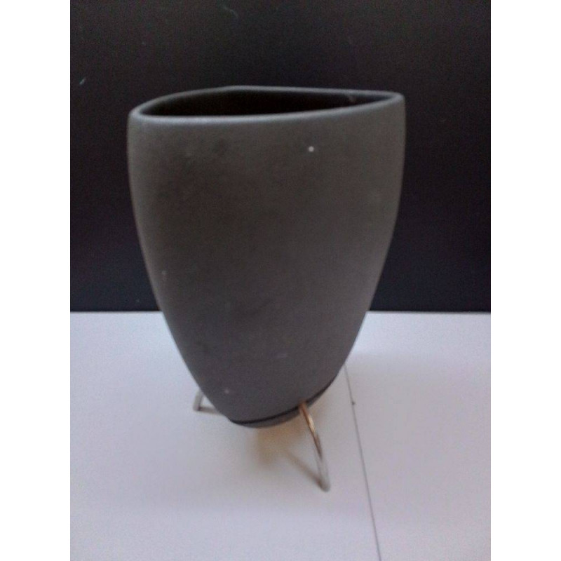 VASE MODERNE TRIPODE 