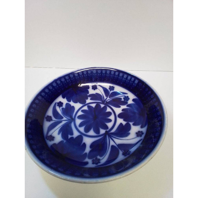 PLAT PORCELAINE MAESTRICHT 