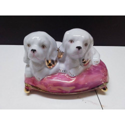 SUJET CHIENS PORCELAINE 