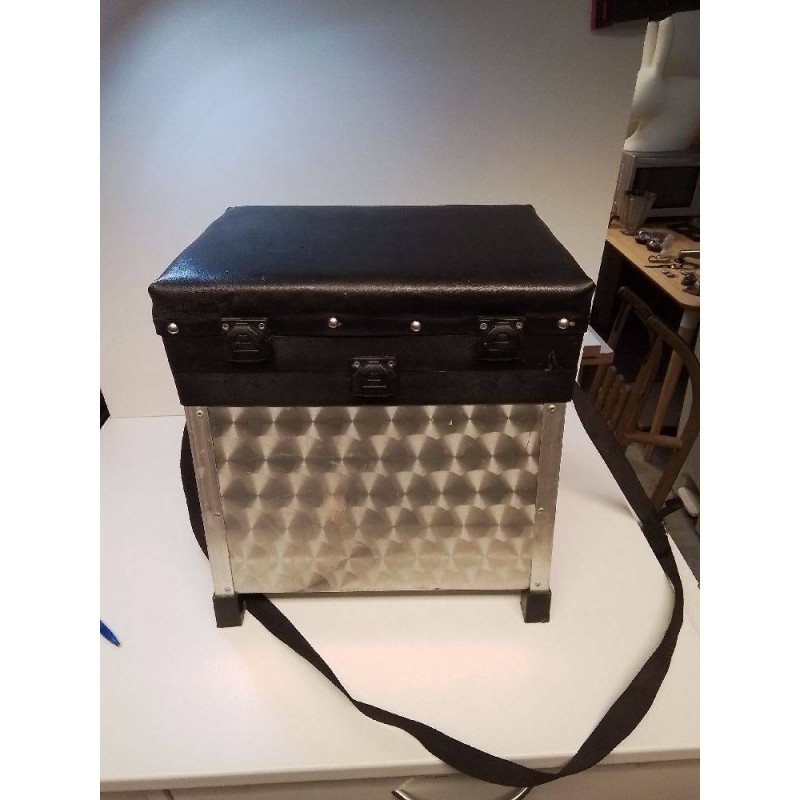 SIEGE DE PECHE + ACCESSOIRES 