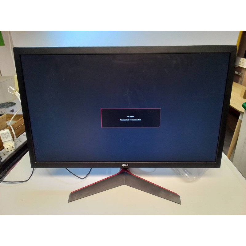 MONITEUR LG 