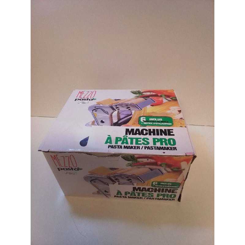 MACHINE A PÂTES 