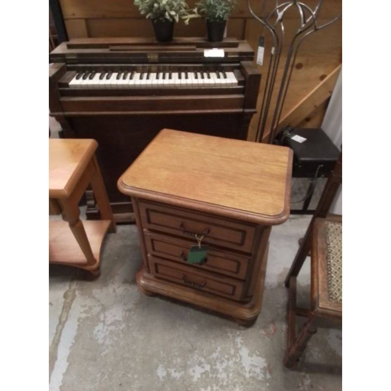 CHEVET CHENE 3 TIROIRS 