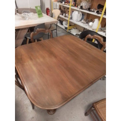 TABLE EN NOYER STYLE RENAISSANCE GHOTIQUE + 4 ALLONGES DE 50CM