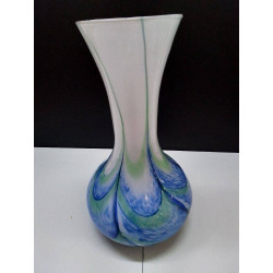 VASE OPALINE TON BLEU 