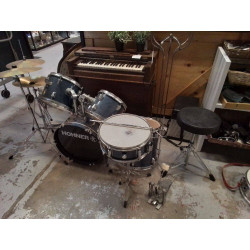 BATTERIE HOHNER + TABOURET 