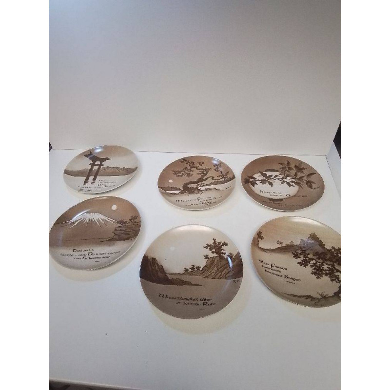 LOT D’ASSIETTES BERLIN DESIGN