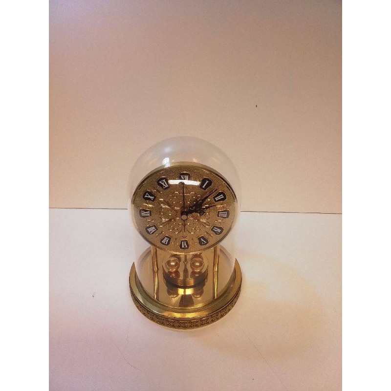 HORLOGE SOUS VERRE HETTICH