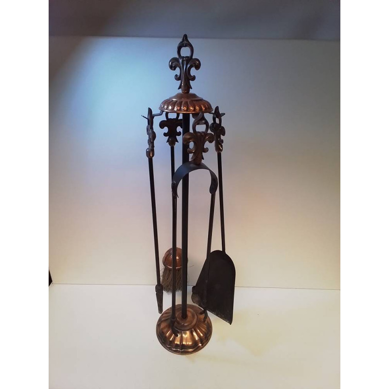 SERVITEUR DE CHEMINÉE 