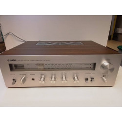 AMPLIFICATEUR YAMAHA CR 200E