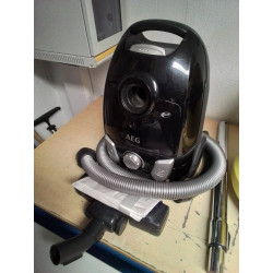 ASPIRATEUR AEG
