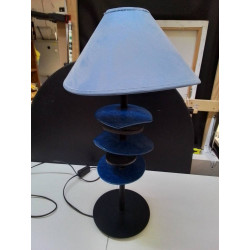 LAMPE A POSER DESIGN...