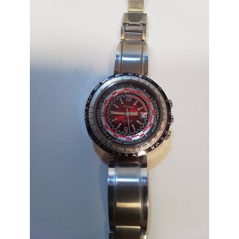 MONTRE EN L\'ÉTAT FRESARD 