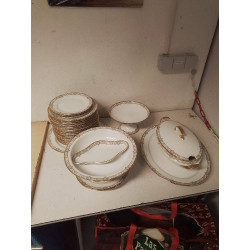 SERVICE LIMOGES BORD DORE...