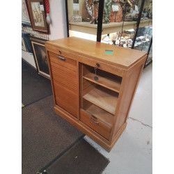 MEUBLE A RIDEAUX DOUBLE