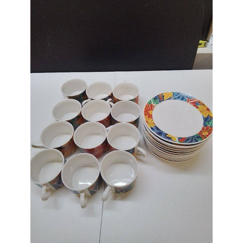 SERVICE A CAFE BORD FLEURIS 