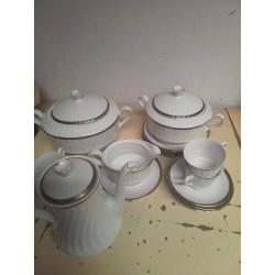 LOT VAISSELLE BAVARIA FILET...